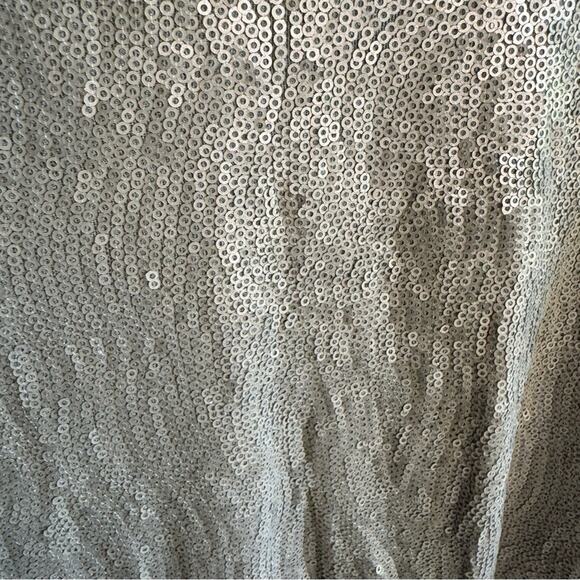 71 Stanton gold sequin blouse - Picture 7 of 8